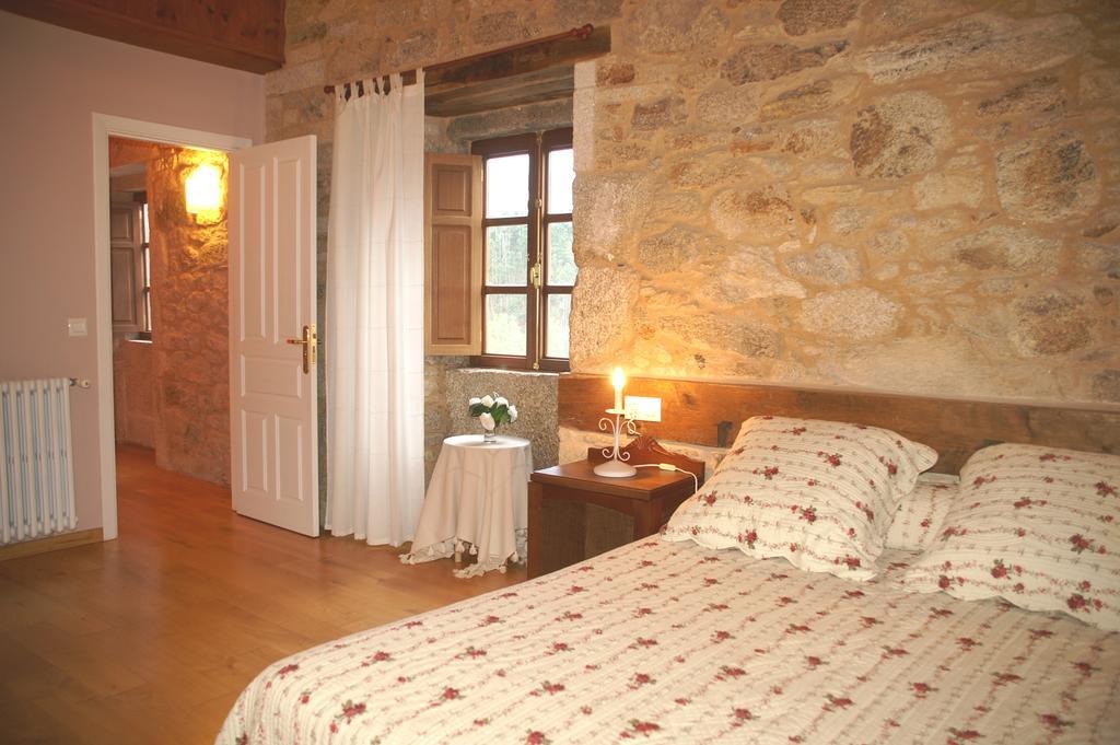 Casa Rural Grana Da Acea Monfero ภายนอก รูปภาพ