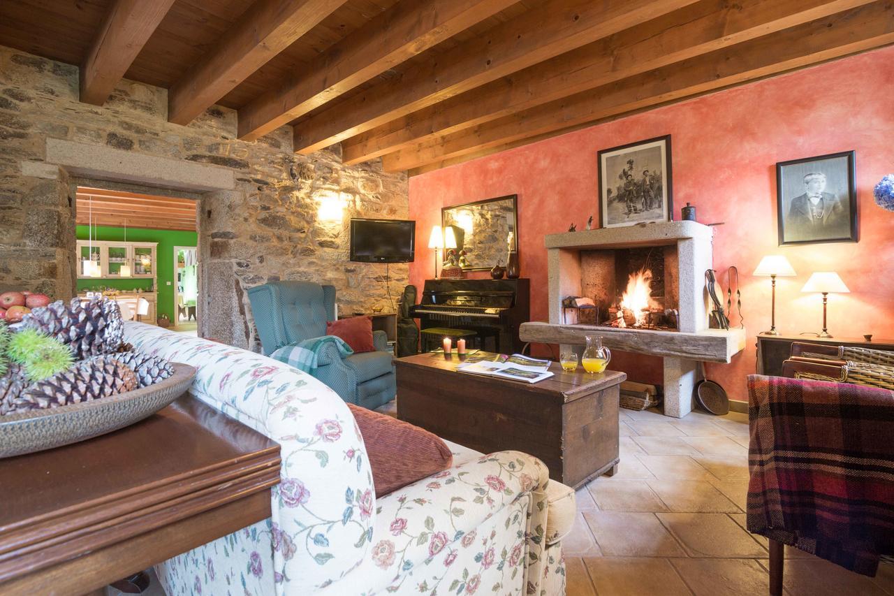 Casa Rural Grana Da Acea Monfero ภายนอก รูปภาพ